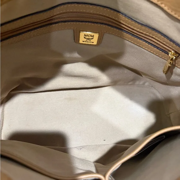 MCM Cognac Visetos Monogram Shoulder Bag with Gold Plaque - Picture 4 of 14